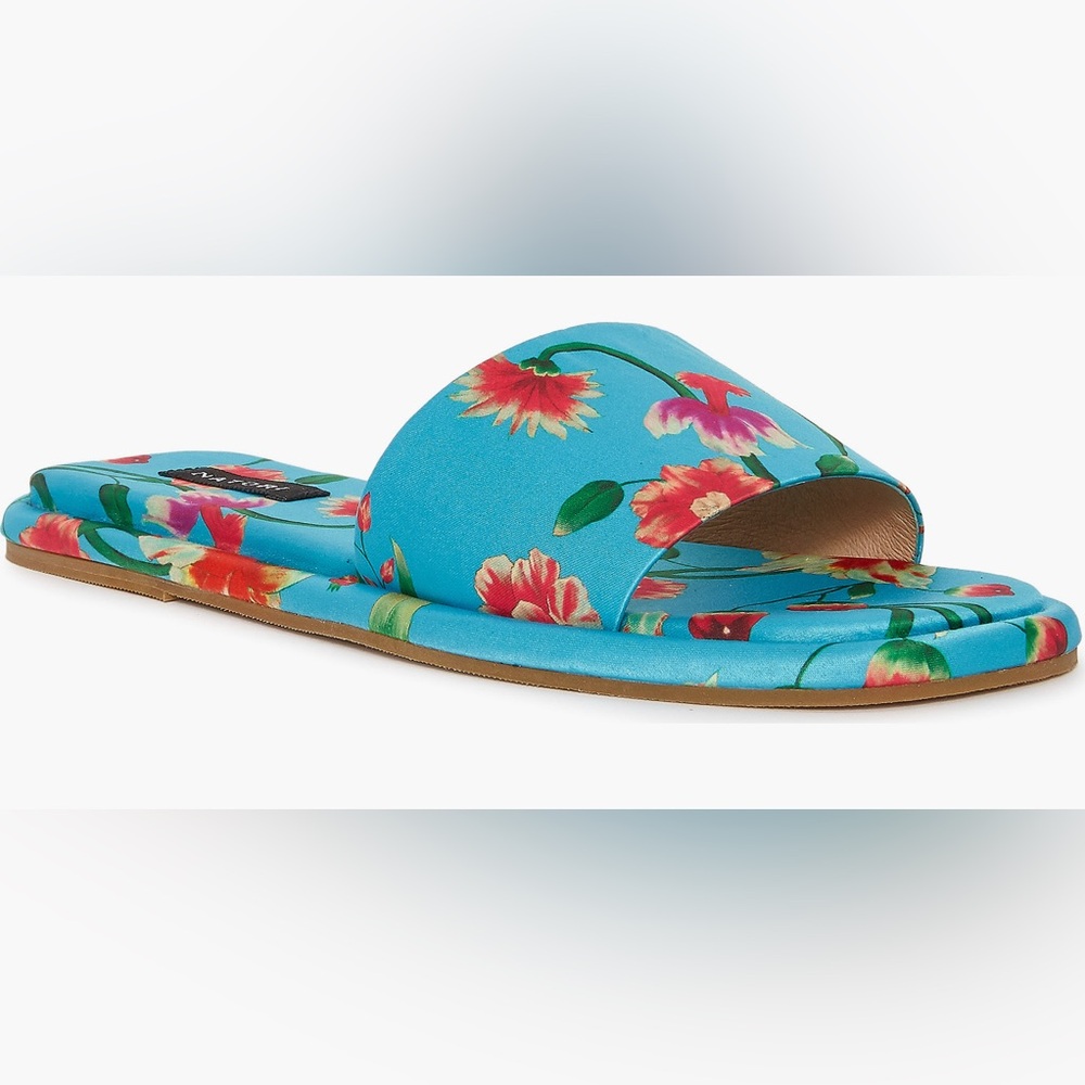 Natori Slide Sandal. Ladies Size 7.